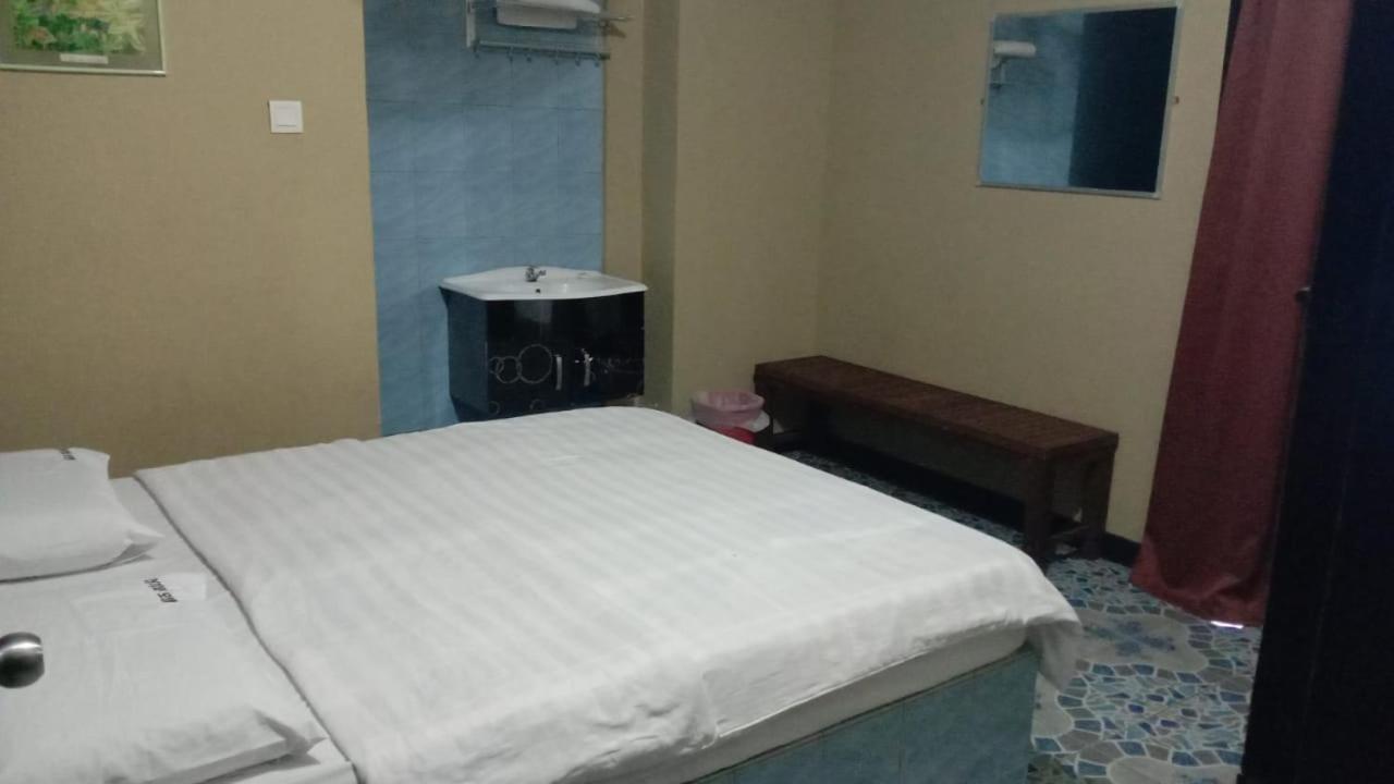 Tabin Lodge Budget Stay Lahad Datu Eksteriør billede