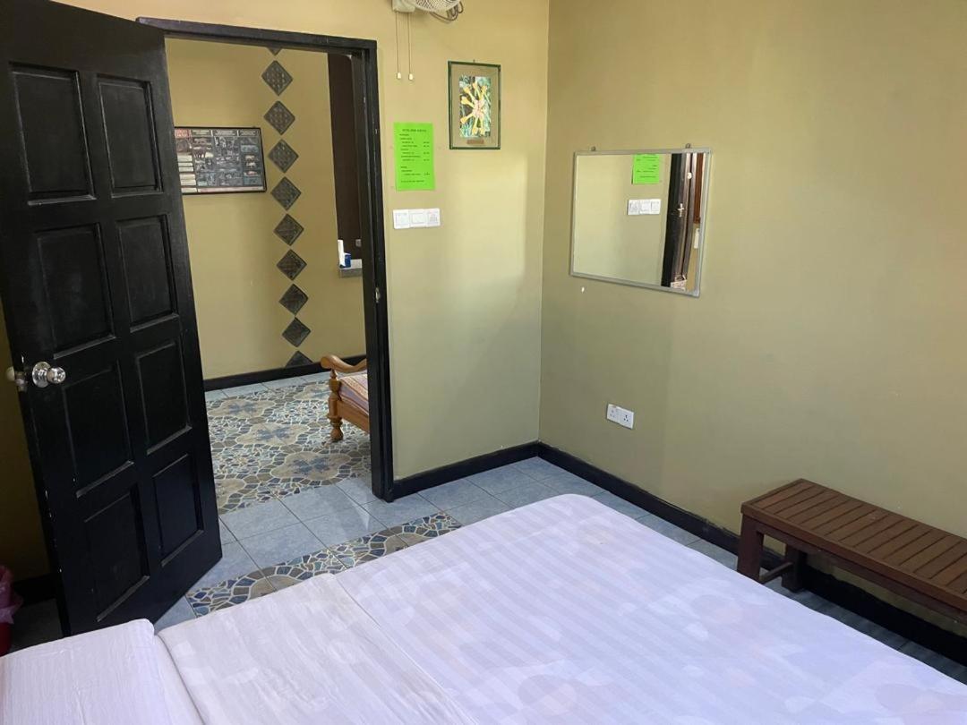Tabin Lodge Budget Stay Lahad Datu Eksteriør billede